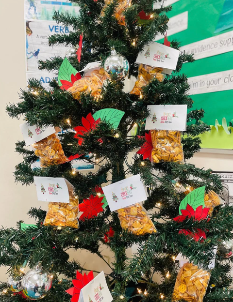 Snack Mix Holiday Gift